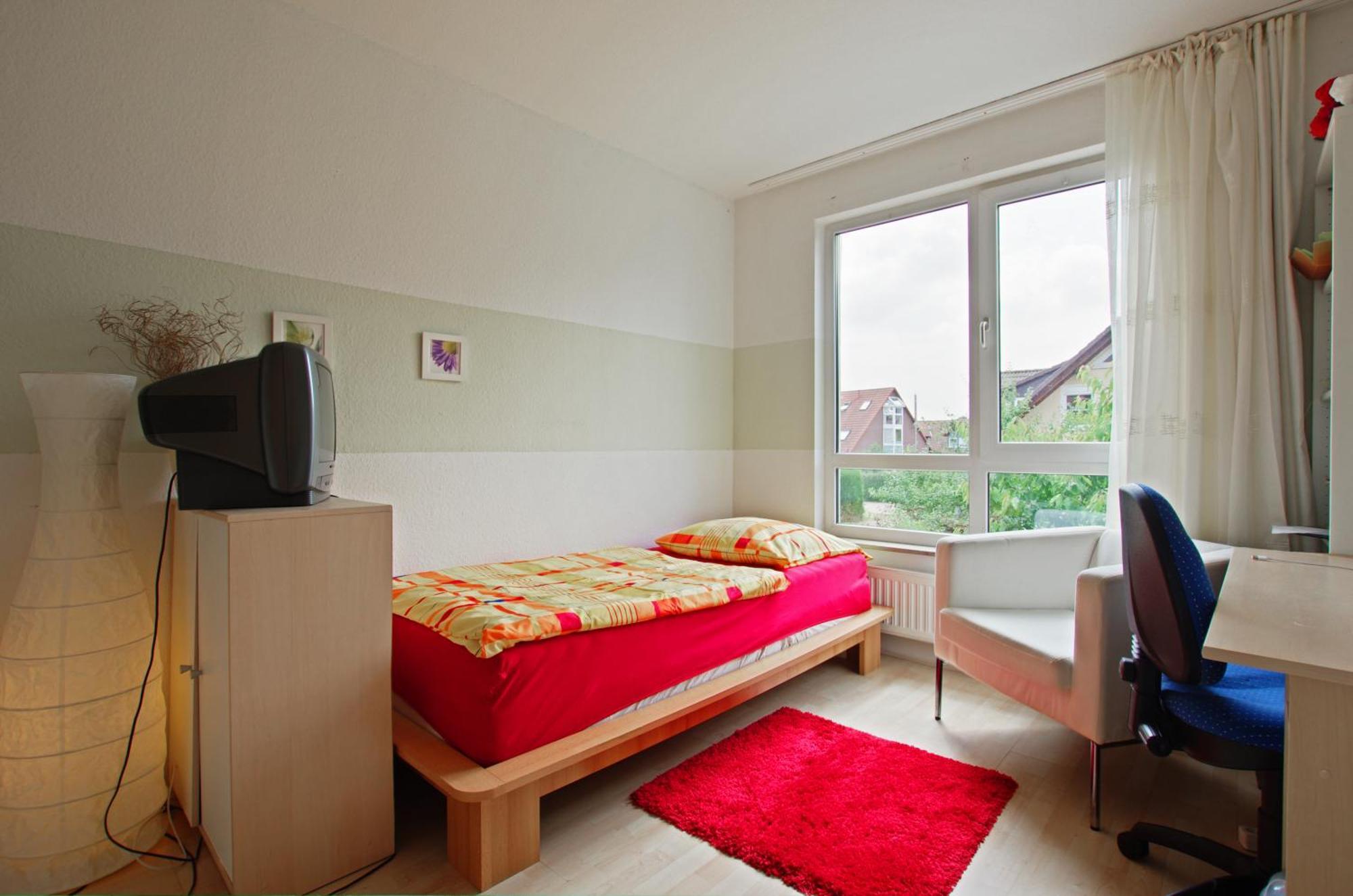 Private Rooms Near Exhibition Center Hanóver Habitación foto