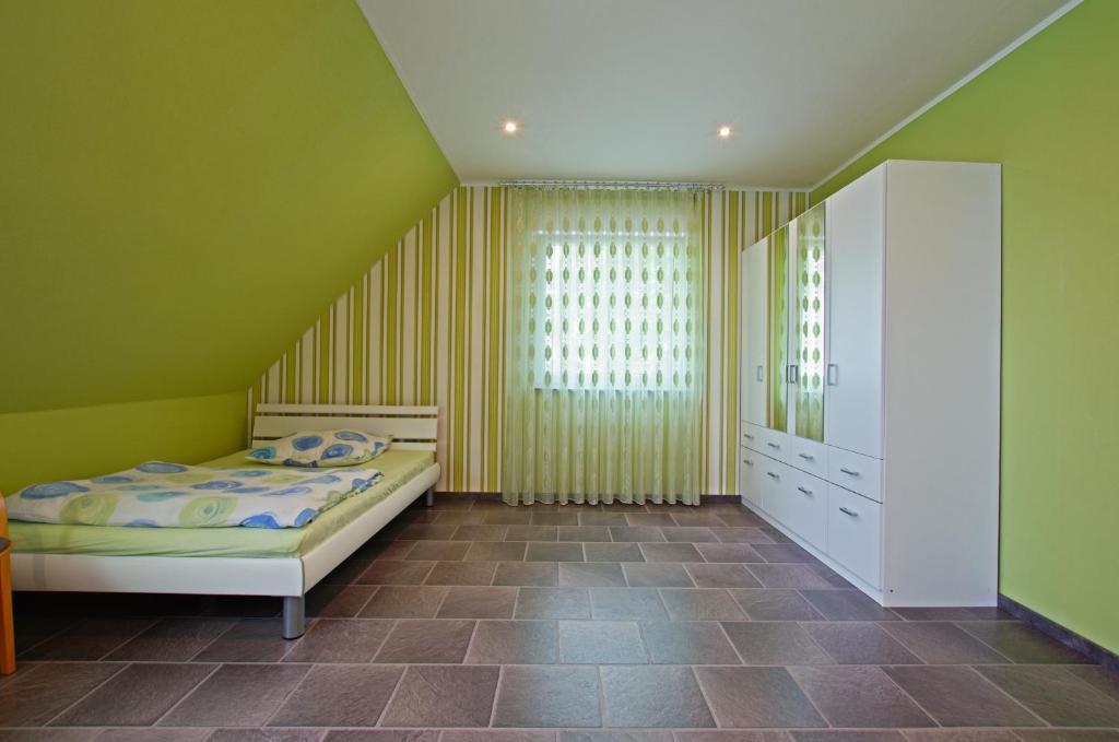 Private Rooms Near Exhibition Center Hanóver Habitación foto